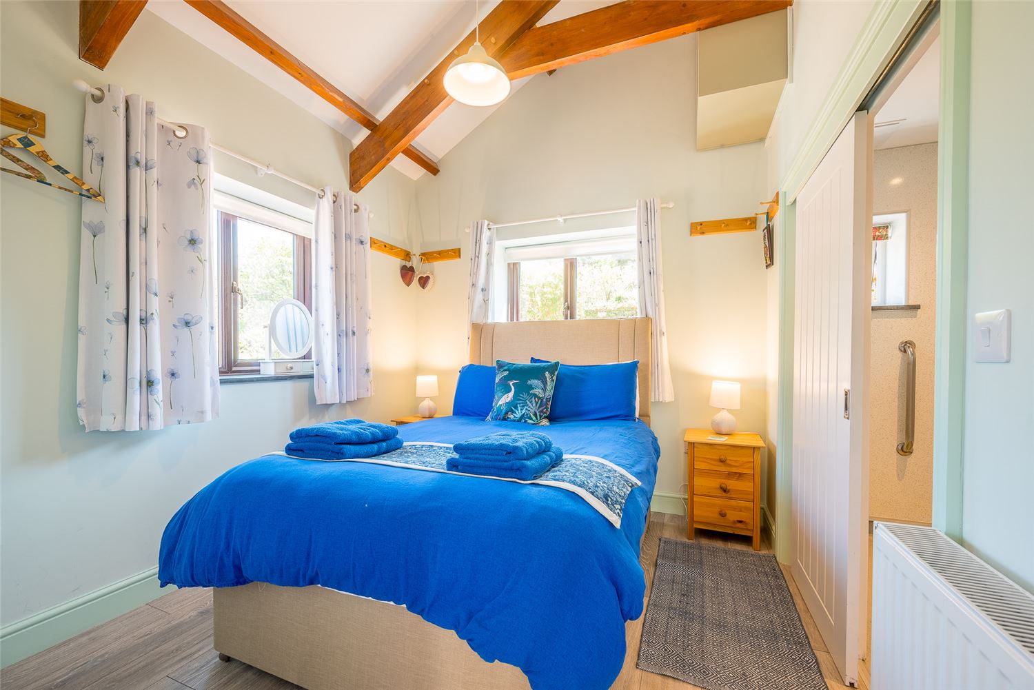 Sea view Sloe Cottage's double bedroom, Boscastle